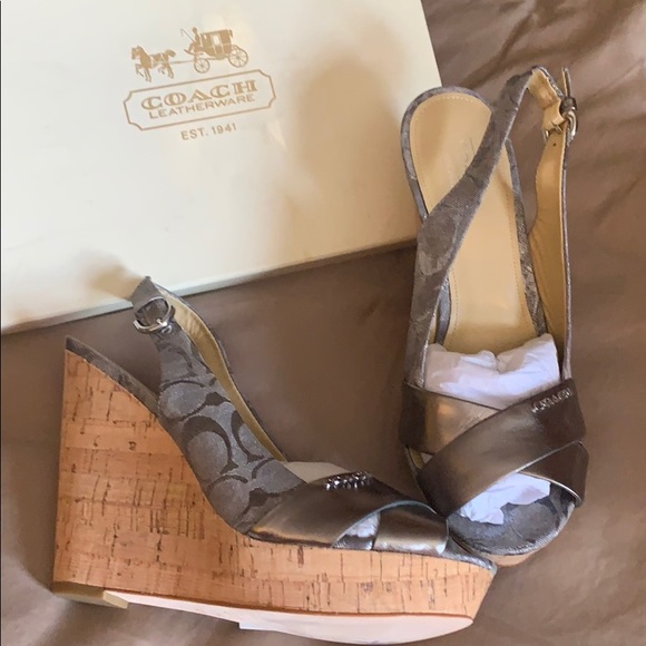 COACH summer wedges - Picture 1 of 5